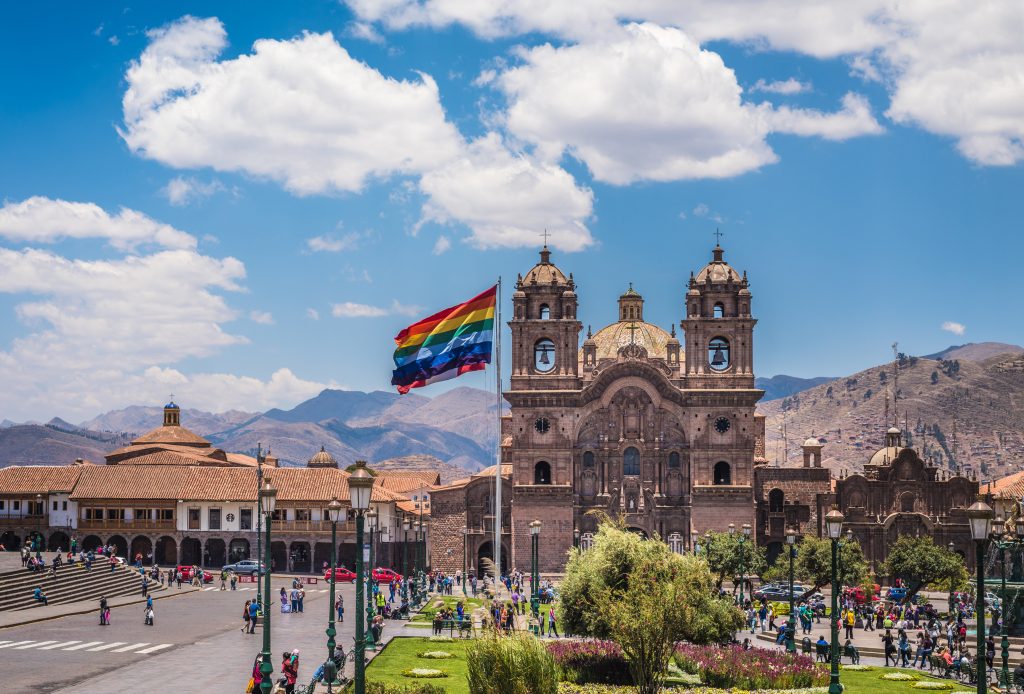 Esplora i punti di maggiore interesse del Perù, come Lima, Cusco, Valle Sacra, Machu Picchu e non solo. Una meravigliosa mescolanza di cultura viva, archeologia, storia e natura affascinante. Il circuito è disponibile in una sola categoria di prezzo: 4* Superior. Il viaggio è di grande interesse culturale e paesaggistico!
