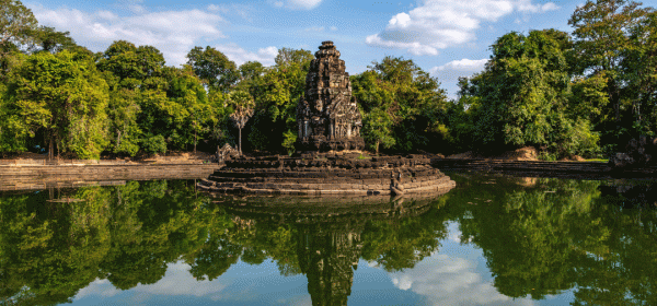 ridi-beautiful-reflection-of-neak-pean-temple-in-the-an-2024-12-05-18-12-19-utc