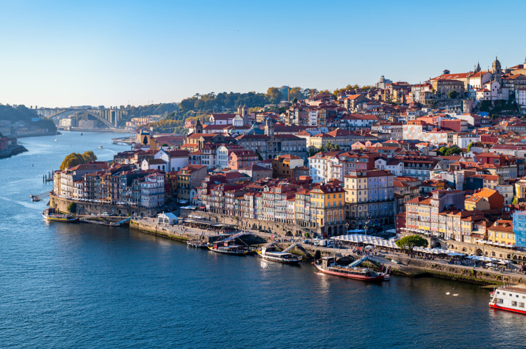 Porto centro storico fiume Douro panorama
